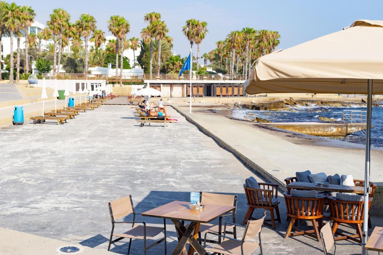 Light House - Seafront Cosy Studio With Library Paphos Exteriér fotografie